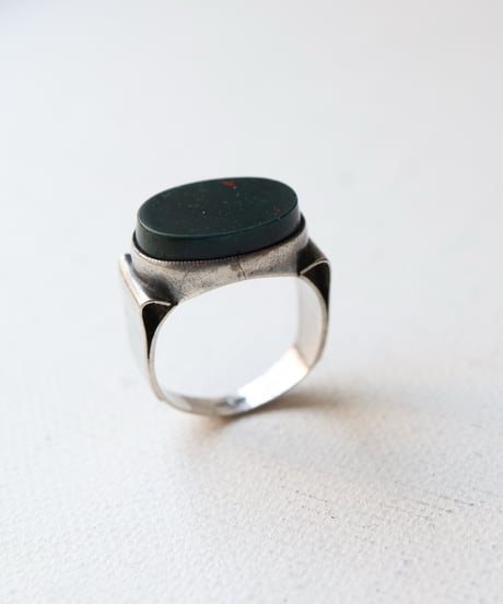 c.1921–1929 Czechoslovakia / アールデコ　シグネットリング / Silver 900 ✖️Bloodstone