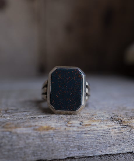 c.1930 Germany / Signet Ring / Bloodstone × Silver 835