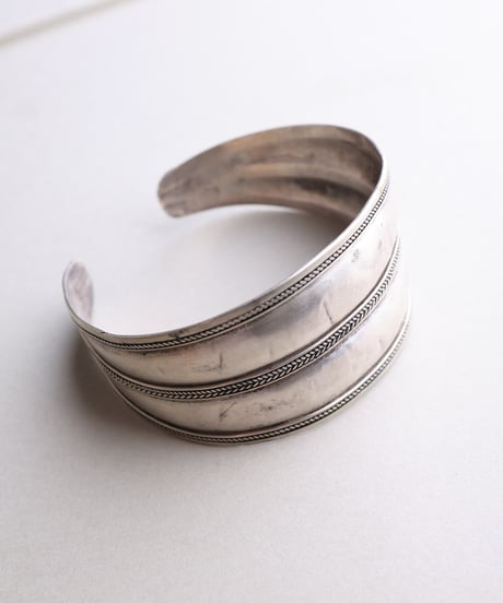 c.1930-50 Morocco Primitive Cuff Bangle / Silver 800