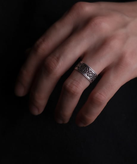 c.1950–70s France / ゴシックモチーフリング / Silver 800-925