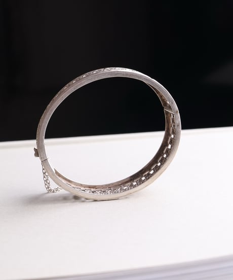 c.1900–20 France / Ferronnerie Floral Gate Bangle / Silver 800