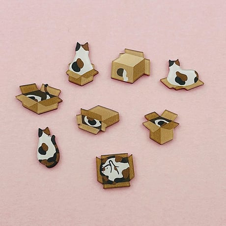 段ボール猫三毛B　ピアス