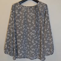 ブラウス