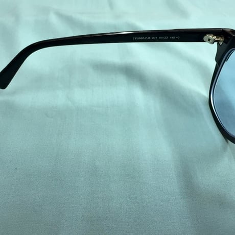 TOM FORD TF5660-F-B 001 51ㇿ23 145⋆0　中古