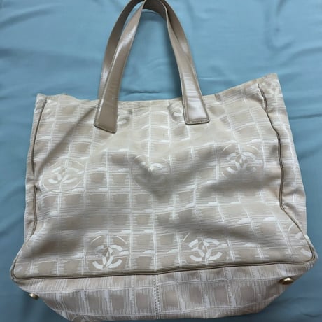 シャネル　ニュートラベル　トートバッグ　ナイロン　中古
