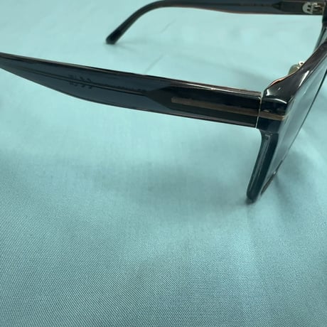 TOMFORD TF1135-K 20A 54ㇿ20 145⋆3　中古