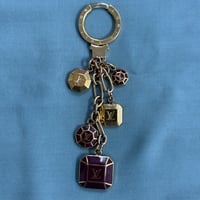 ルイヴィトン　キーホルダー中古品