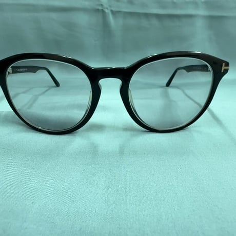 TOM FORD TF5556-F-B 001 51ㇿ20　145⋆0　中古