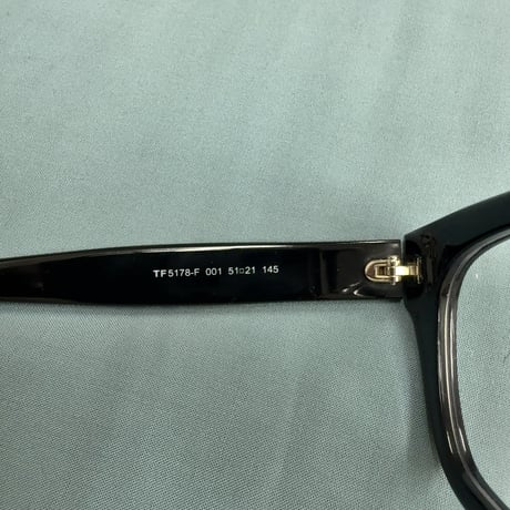 TOM FORD 5178-F 001 51ㇿ21　145　中古