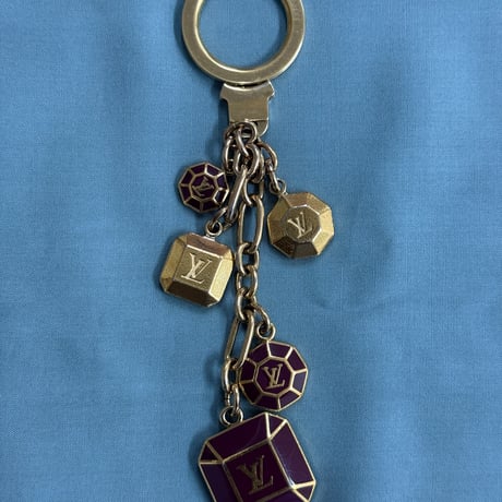 ルイヴィトン　キーホルダー中古品