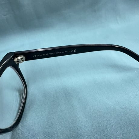TOMFORD TF0336 01A 52ㇿ21 145　中古
