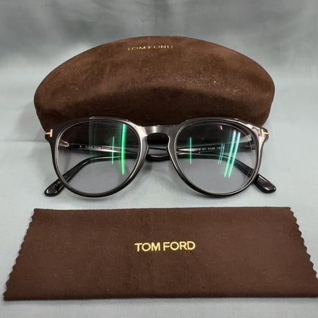 TOM FORD TF5556-F-B 001 51ㇿ20　145⋆0　中古