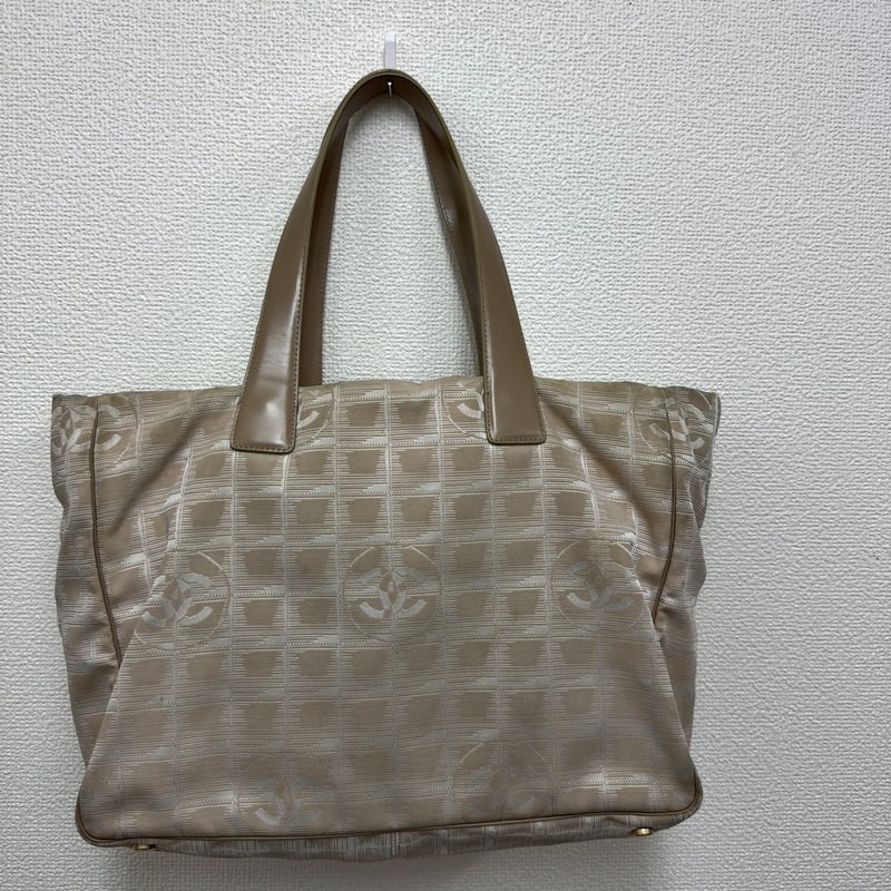 CHANEL ニュートラベルトートバッグ　ナイロン シャネル ニュートラベル トートバッグ ナイロン 中古 | ゼロ