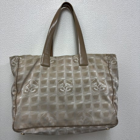 シャネル　ニュートラベル　トートバッグ　ナイロン　中古