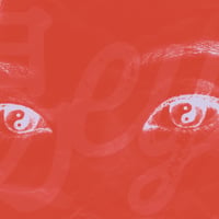 目の形は「四角」？「丸」？