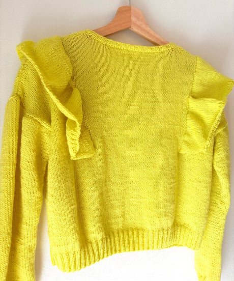 【Pattnrn】Frilled Sweater