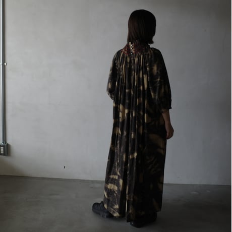 <TADO> CHITRA SMOCKING DRESS
