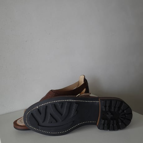 <post production> Hunt-Sandals Ezojika　（vintage brown)