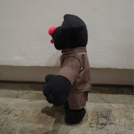 <holk> dog