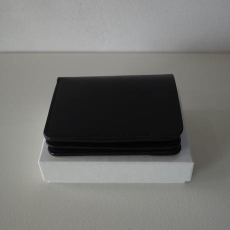<forme> Post Wallet - cordovan (Black×Black）
