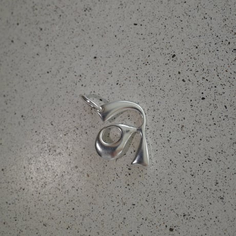 <W0dd bangkok> ALPHABET PENDANT (a)