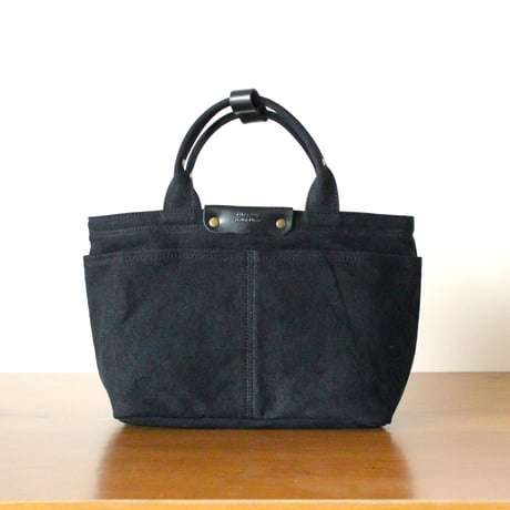 BO simple tote bag small BLACK
