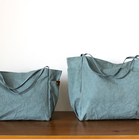 WARM useful shoulder bag midium　BLUE