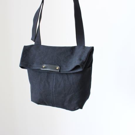 BO cover shoulder bag BLACK