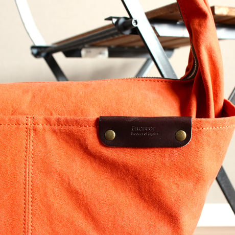 BO harf moon shoulder bag　ORANGE