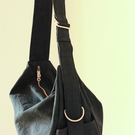 WARM narrow shoulder bag large DARK NAVY