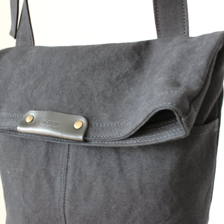 BO cover shoulder bag BLACK