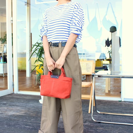 BO simple tote bag small BLACK
