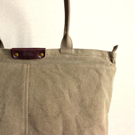 BO simple tote bag large  KHAKI