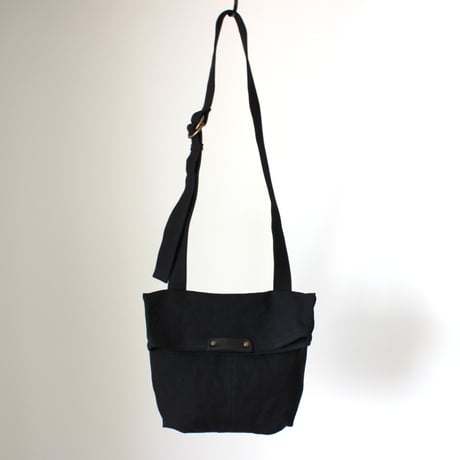 BO cover shoulder bag BLACK