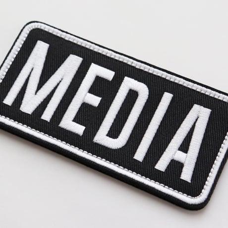 ワッペン MEDIA （メディア・報道機関・マスコミ） マジックテープ（ベルクロ・面ファスナー）着脱 ミリタリー サバゲー 刺繍パッチ 白枠