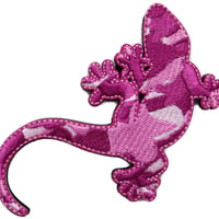 ワッペン トカゲ（ヤモリ） マジックテープ（ベルクロ・面ファスナー）着脱式 ミリタリー サバゲー 刺繍パッチ 赤紫系