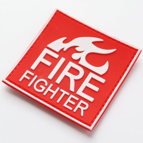 ワッペン 消防士 FIRE FIGHTER PVCパッチ マジックテープ（ベルクロ・面ファスナー）着脱 ミリタリー サバゲー（白/赤） サイズ：6.8×6.8cm