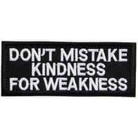 ワッペン アル・カポネの名言 DON'T MISTAKE KINDNESS FOR WEAKNESS マジックテープ（ベルクロ・面ファスナー）着脱 ミリタリー サバゲー 刺繍パッチ