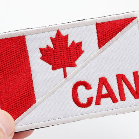 ワッペン カナダ 国旗 CAN マジックテープ（ベルクロ・面ファスナー）着脱式 ミリタリー サバゲー メイプルリーフ 刺繍パッチ サイズ：横8.7×縦5.4cm