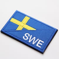 ワッペン スウェーデン 国旗 SWE マジックテープ（ベルクロ・面ファスナー）着脱式 ミリタリー サバゲー 刺繍パッチ