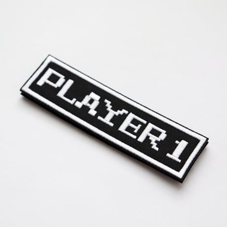 ワッペン PLAYER1（プレイヤー１） マジックテープ（ベルクロ・面ファスナー）着脱式 ミリタリー サバゲー ゲーム系おもしろ刺繍パッチ サイズ：10×2.7cm