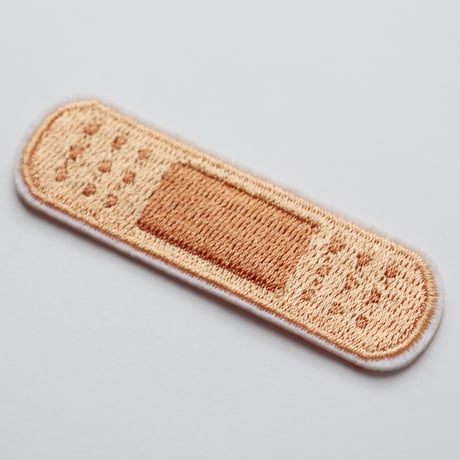 ワッペン 絆創膏 3枚セット アイロン接着 ばんそうこう かわいい刺繍パッチサイズ：横6.5cm、縦2cm