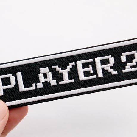 ワッペン PLAYER2（プレイヤー2） マジックテープ（ベルクロ・面ファスナー）着脱式 ミリタリー サバゲー ゲーム系おもしろ刺繍パッチ サイズ：10×2.7cm