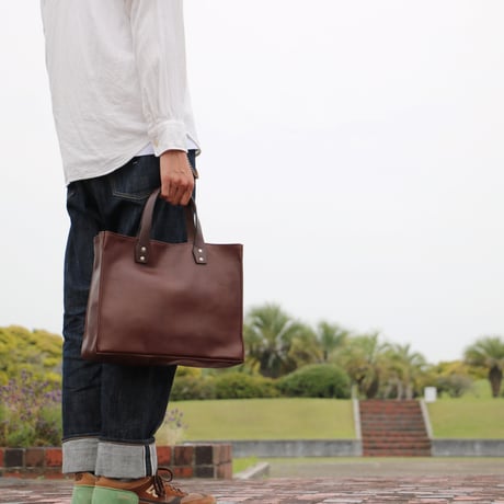 カリー　レザートート横型57231