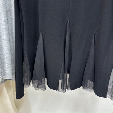 チュールフリルカットソー