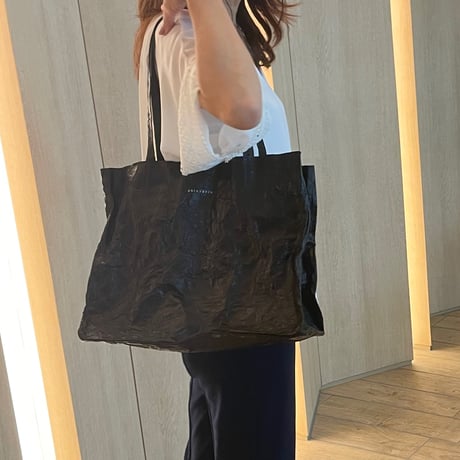 パンツ♡シンヤセキ Childlike Anarchy Wired frames and plastic dreams. A playground