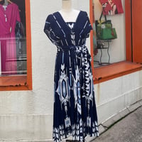 Derhy 涼し気ワンピース ウエストゆったり ふくらはぎ丈 Paris