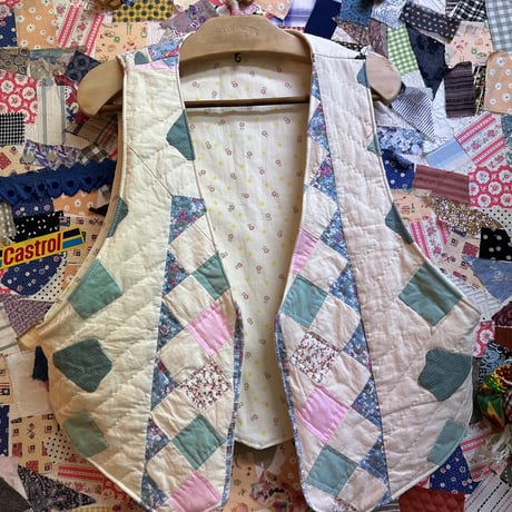 リバーシブルベスト | STORES