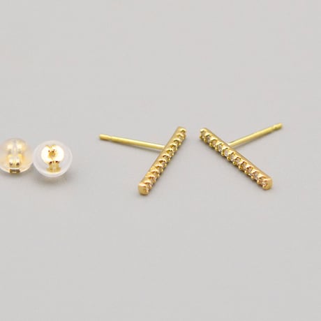 【K18YG】スティックライン ダイヤモンドピアス
