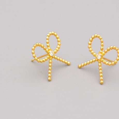 【K18YG】ゴールドボール リボンダイヤモンドピアス